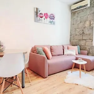 Heritage Stone Apartament