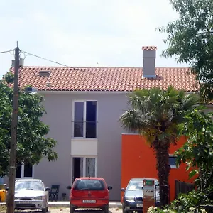 Studio Fuart , Stinjan Croatia