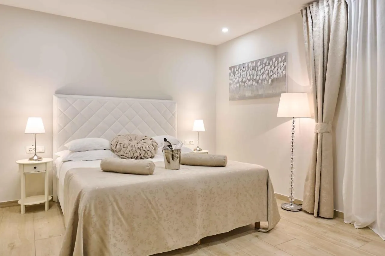 Best Location Rooms Split 4*,  Croatia